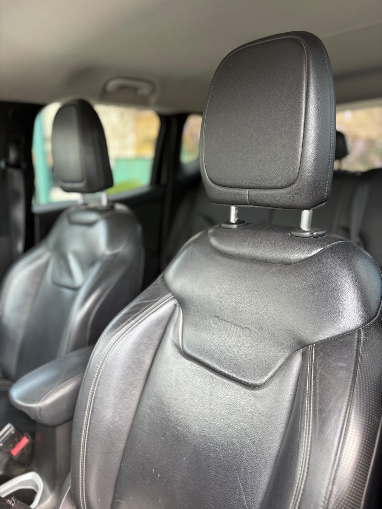 Jeep Renegade 1.6 Mjt 120 CV Limited & NAVI