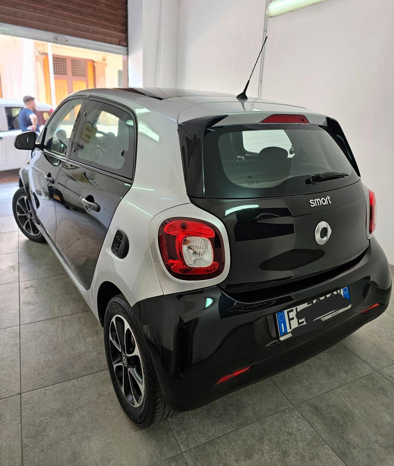 Smart ForFour 70 1.0 twinamic Passion