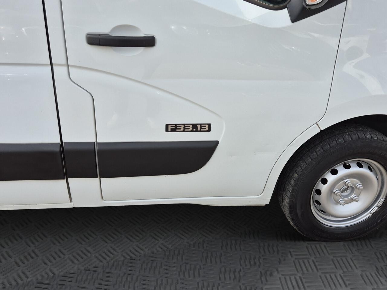 Nissan NV300 non 2300