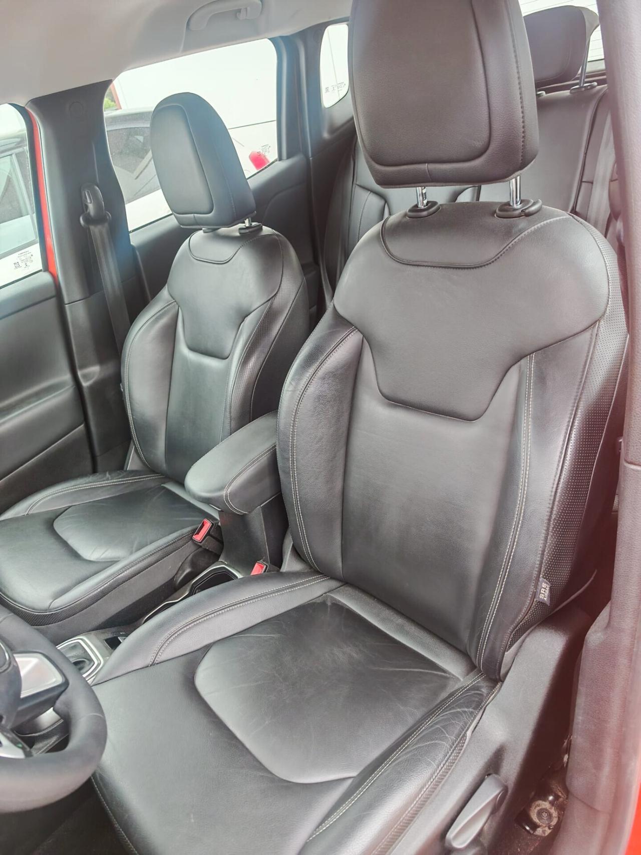Jeep Renegade 1.6 Mjt DDCT 120 CV Limited