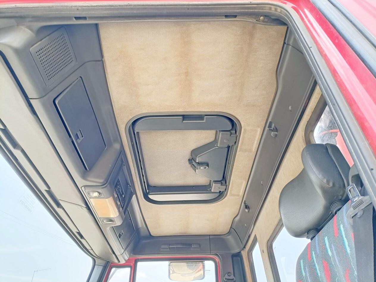 IVECO EUROCARGO 150E23 ribaltabile posteriore, gru/caricatore,rotore e polipo