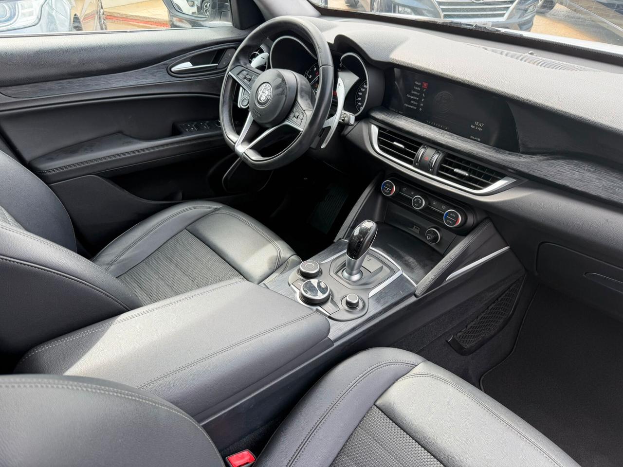 Alfa Romeo Stelvio 2.2 Turbodiesel 190 CV AT8 Q4 Executive
