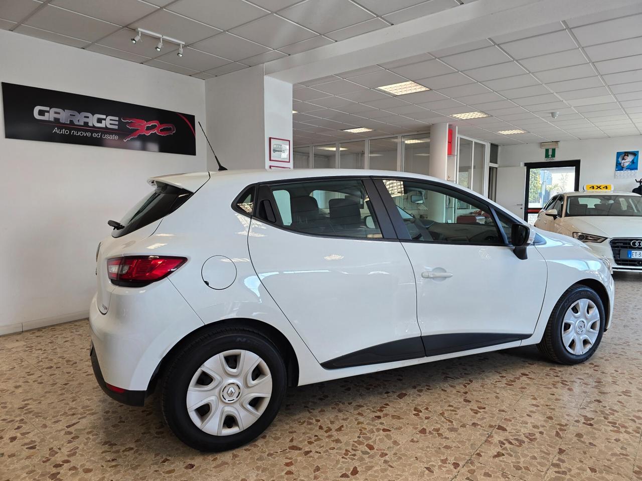 Renault Clio 1.2 75CV 5 porte Live