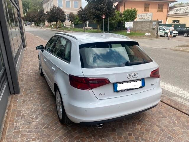 Audi A3 Sportback 1.6 TDI Automatica Ambition
