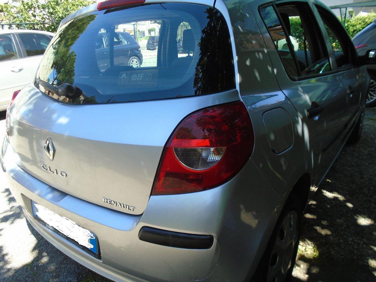 Clio '06 120.000 KM OK NEOP. UNICO P.