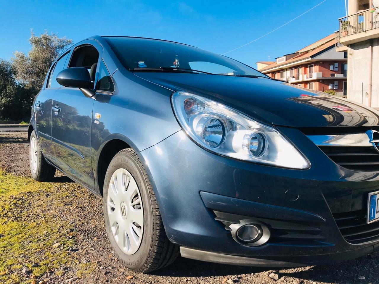 Opel Corsa 1.3CDTI NEOPATENTATI CHIAMA 2009