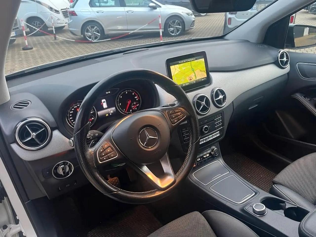Mercedes-benz B 200 d Automatic Sport
