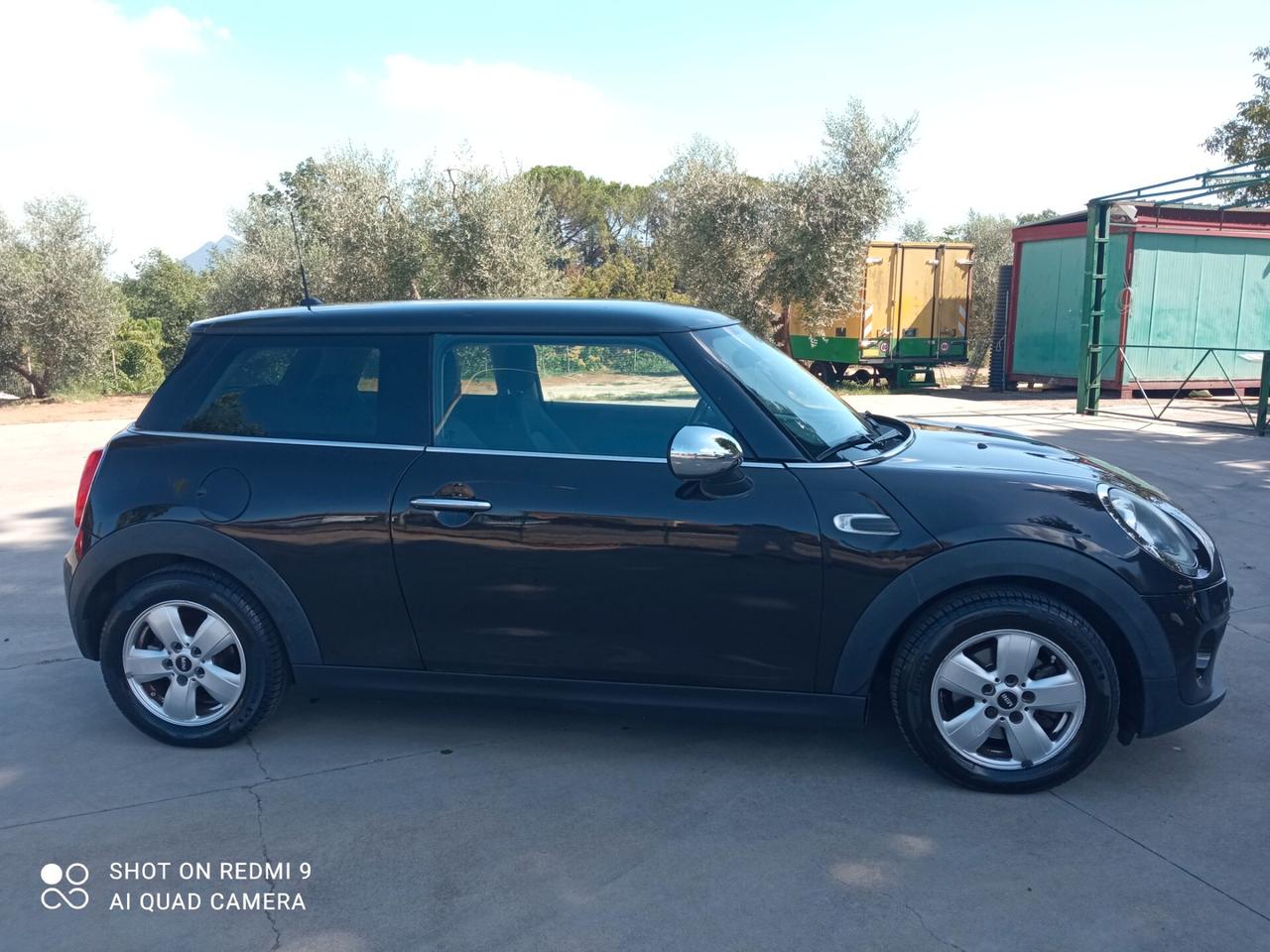 Mini 1.5 One D NEOPATENTATI KM certificati