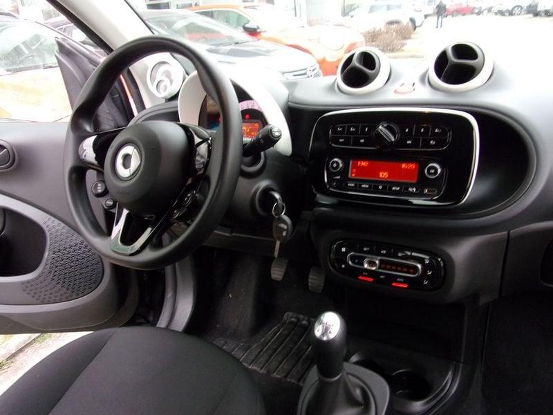 smart fortwo 70 1.0 Youngster