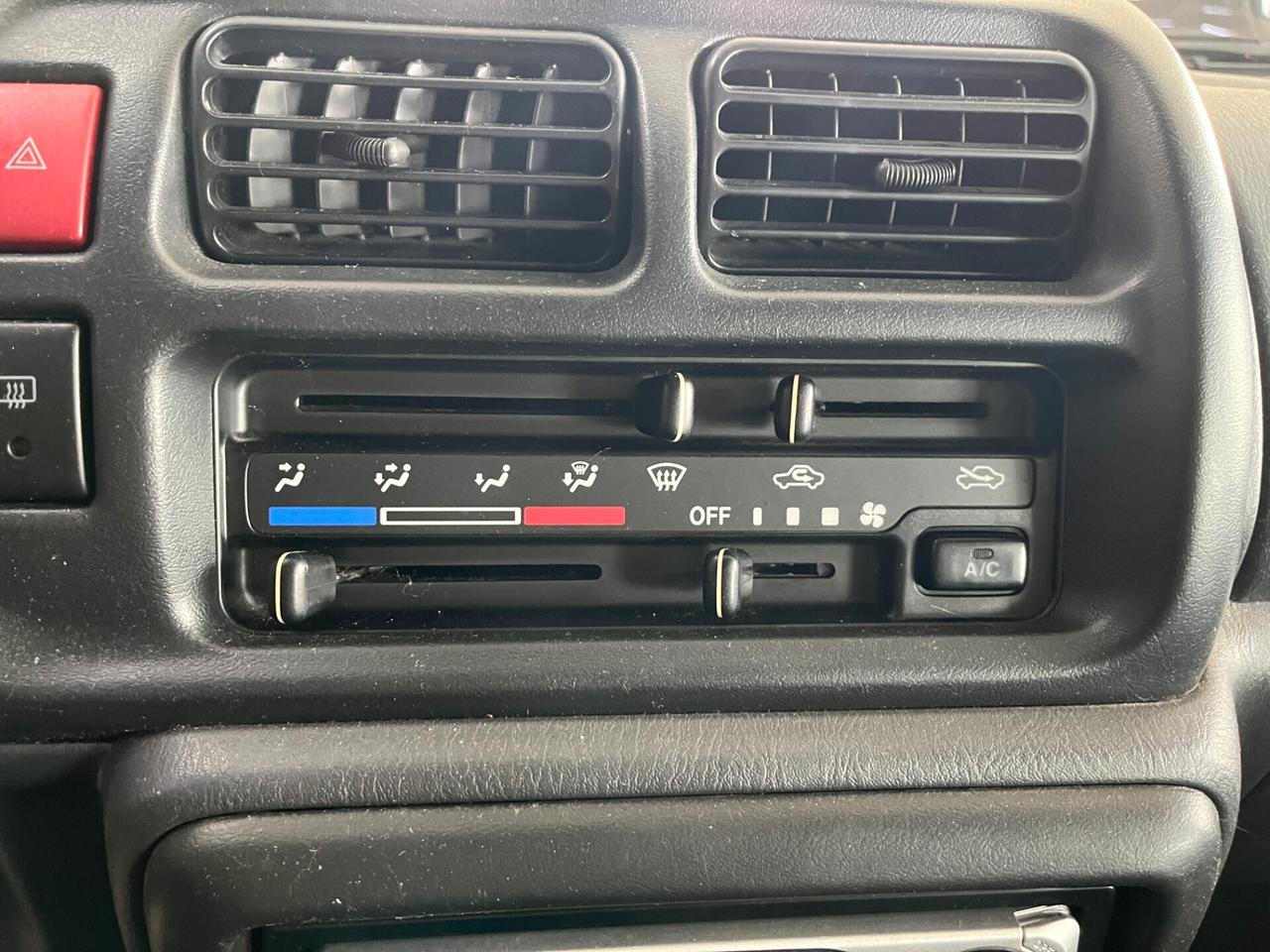 Suzuki Jimny 1.3 4WD JLX Special - 39.786 km