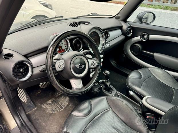 MINI Cooper S 1.6 16V Cooper S