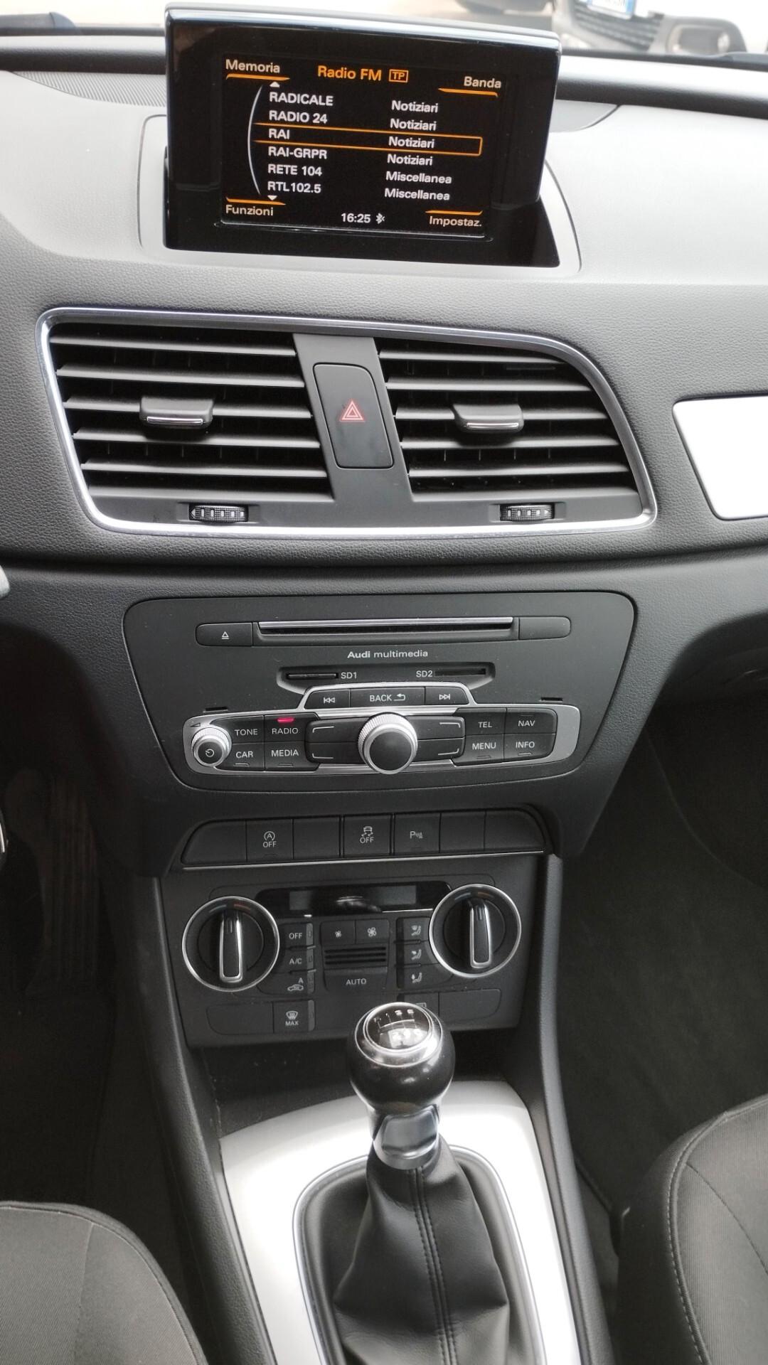 Audi Q3 2.0 TDI 120 CV Design