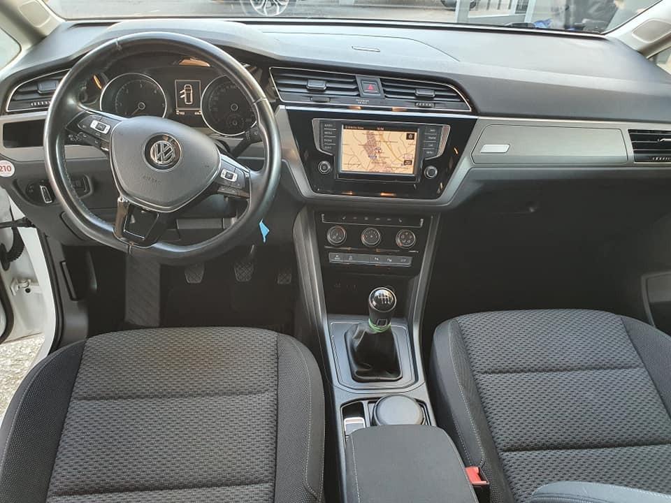 Volkswagen Touran 1.6 TDI Executive BlueMotion Technology