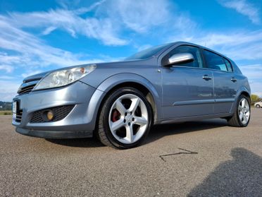 Opel Astra 1.7 CDTI 101CV 5 porte Cosmo