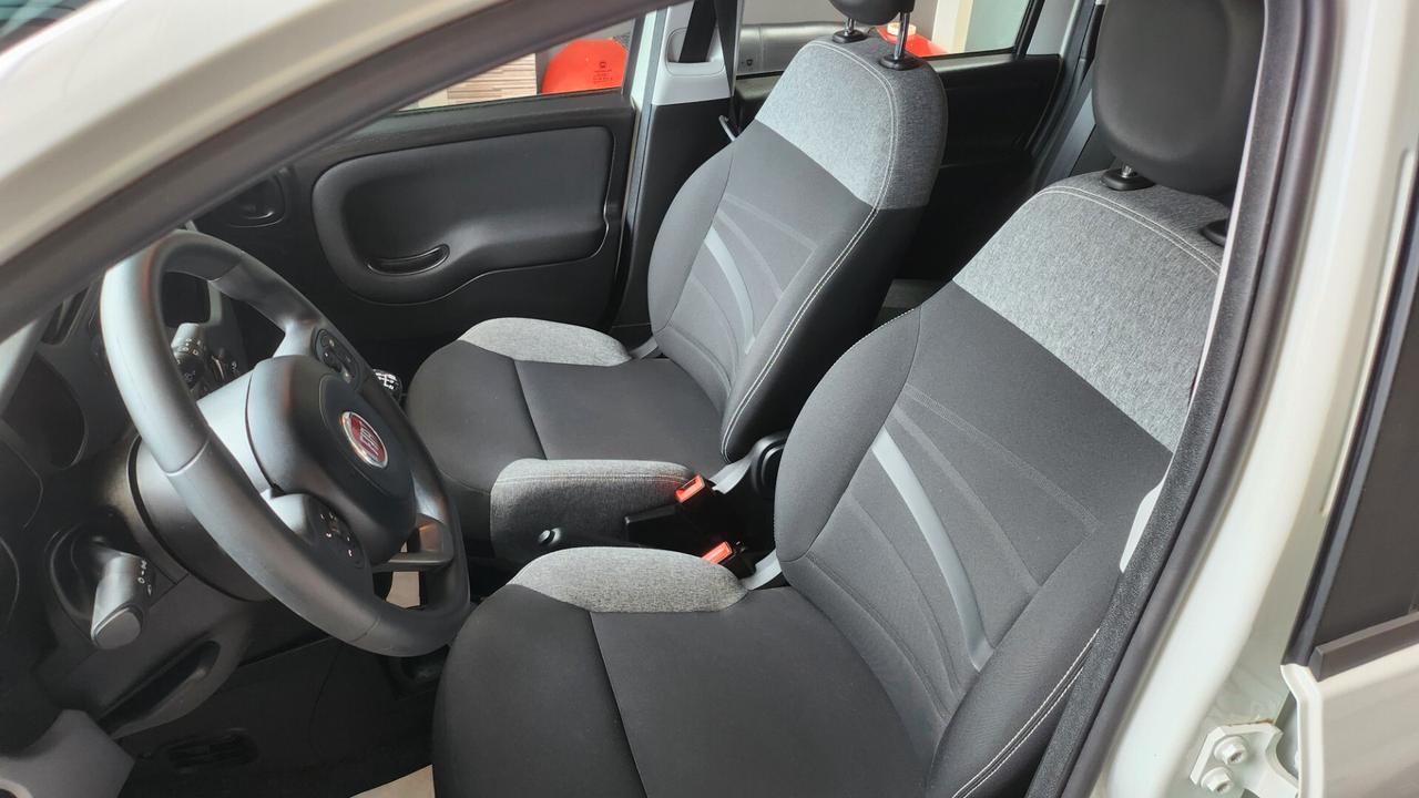 Fiat Panda 0.9 TwinAir Turbo Natural Power Lounge