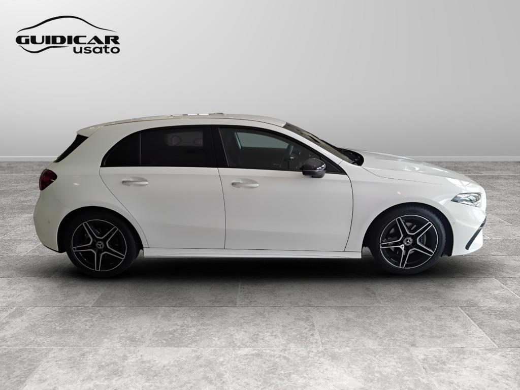 Mercedes-Benz Classe A - W177 2023 - A 180 d AMG Line Advanced Plus auto