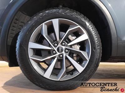 Audi Q5 40 2.0 tdi mhev 12V quattro s-tronic