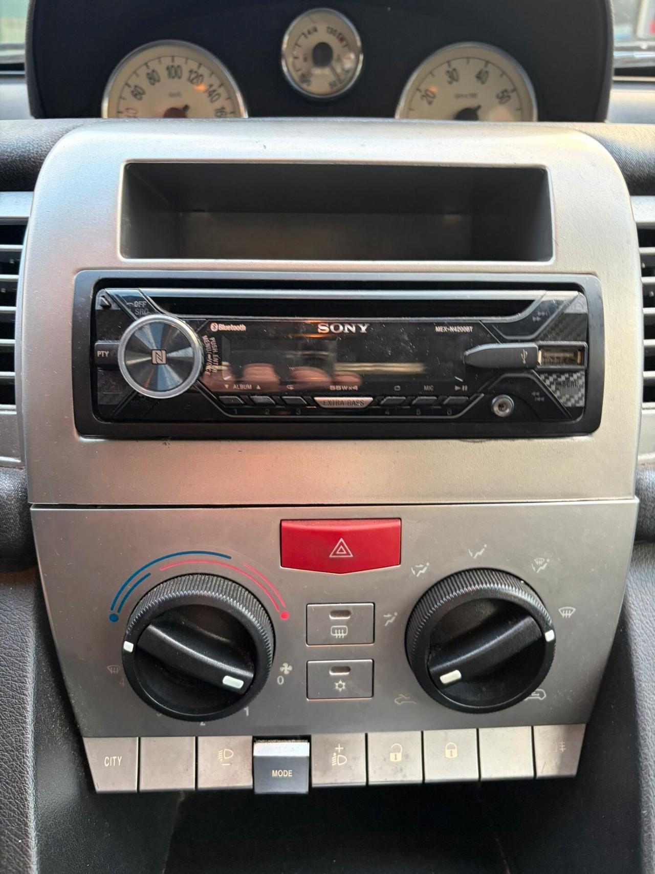 Lancia Ypsilon 1.2 benzina/GPL