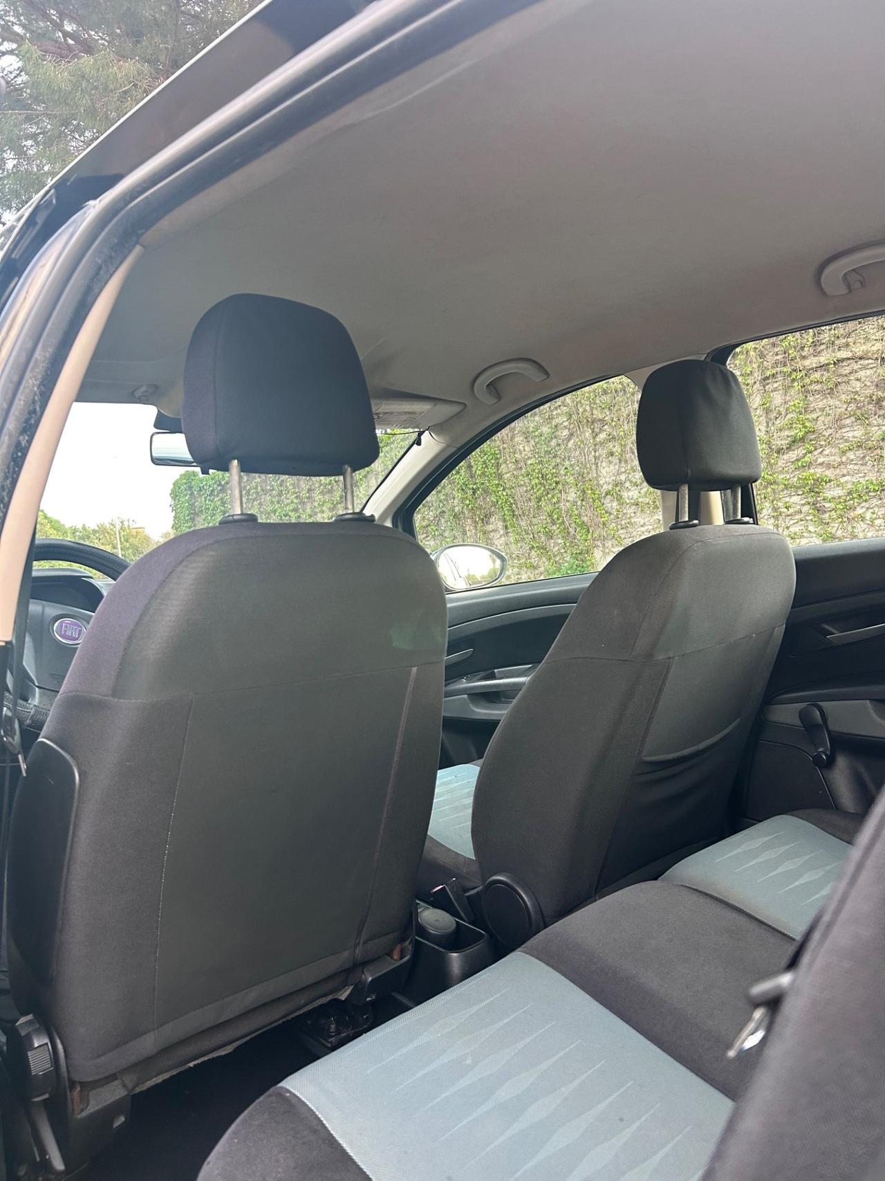 Fiat Grande Punto 1.3 MJT 75 CV 5 porte Dynamic