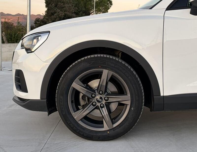 Audi Q3 Business 2.0 TDI 150CV 35