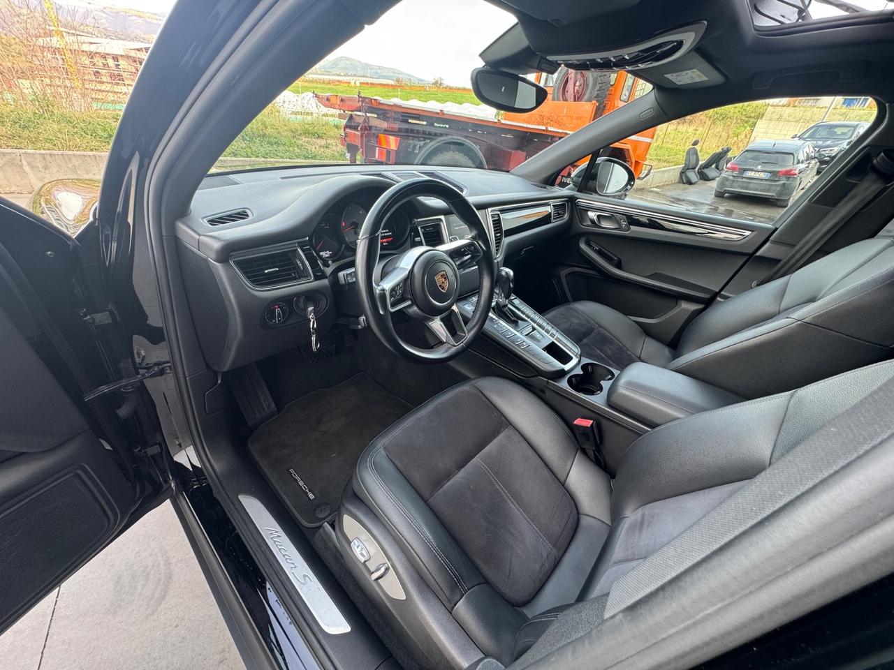 Porsche Macan 3.0 S Diesel, TETTO
