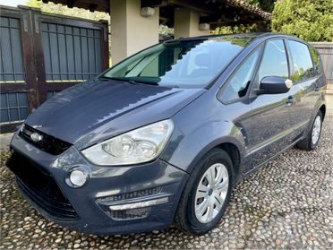 Ford S-Max 2.0 TDCi 163CV Powershift New Titanium