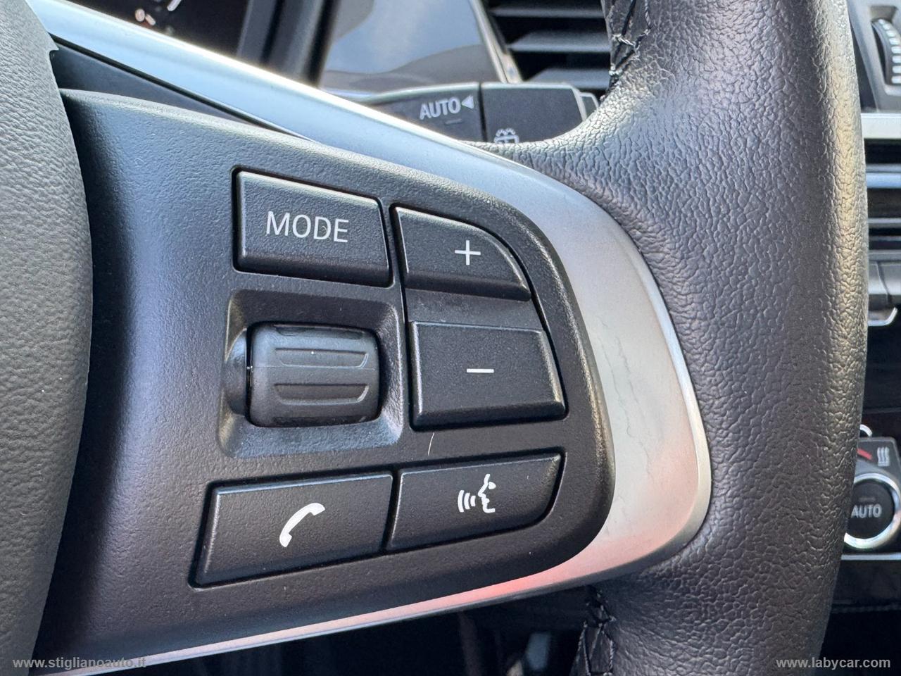 BMW X1 xDrive18d xLine Head-up display