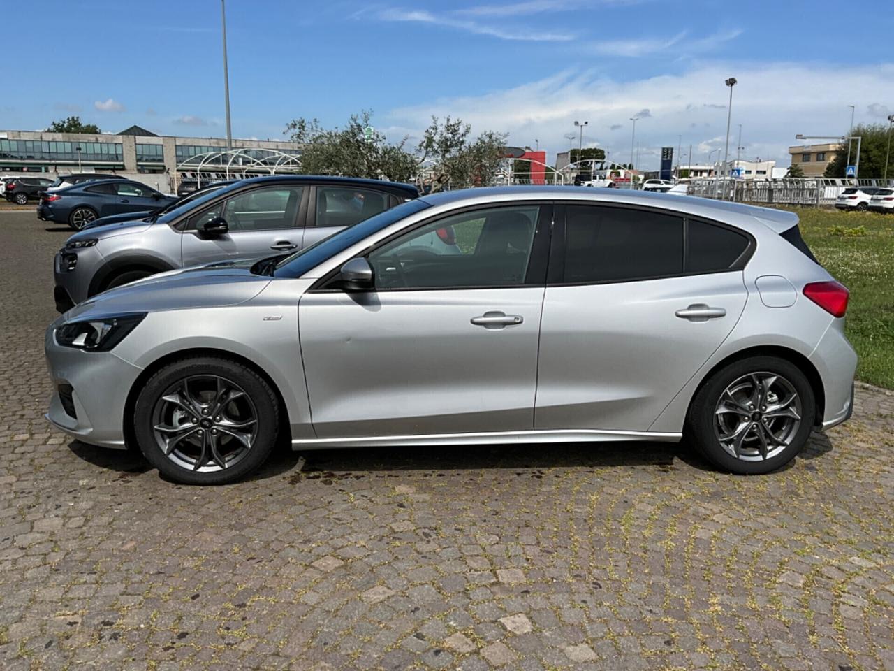 Ford Focus 1.0 EcoBoost Hybrid 125 CV 5p. ST Line Style