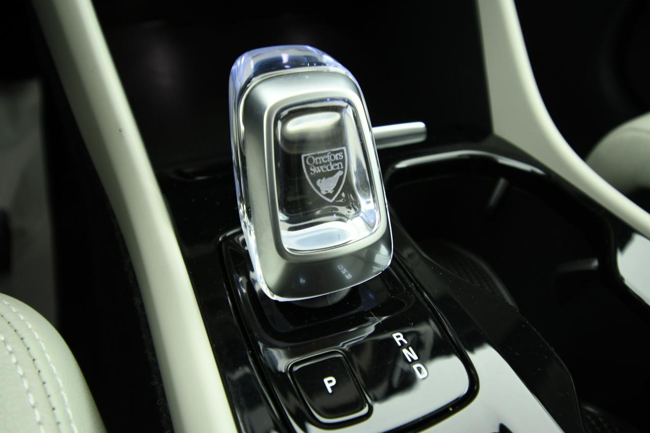 VOLVO XC40 1.5 t5 phev Inscription auto PELLE+APP CONNECT