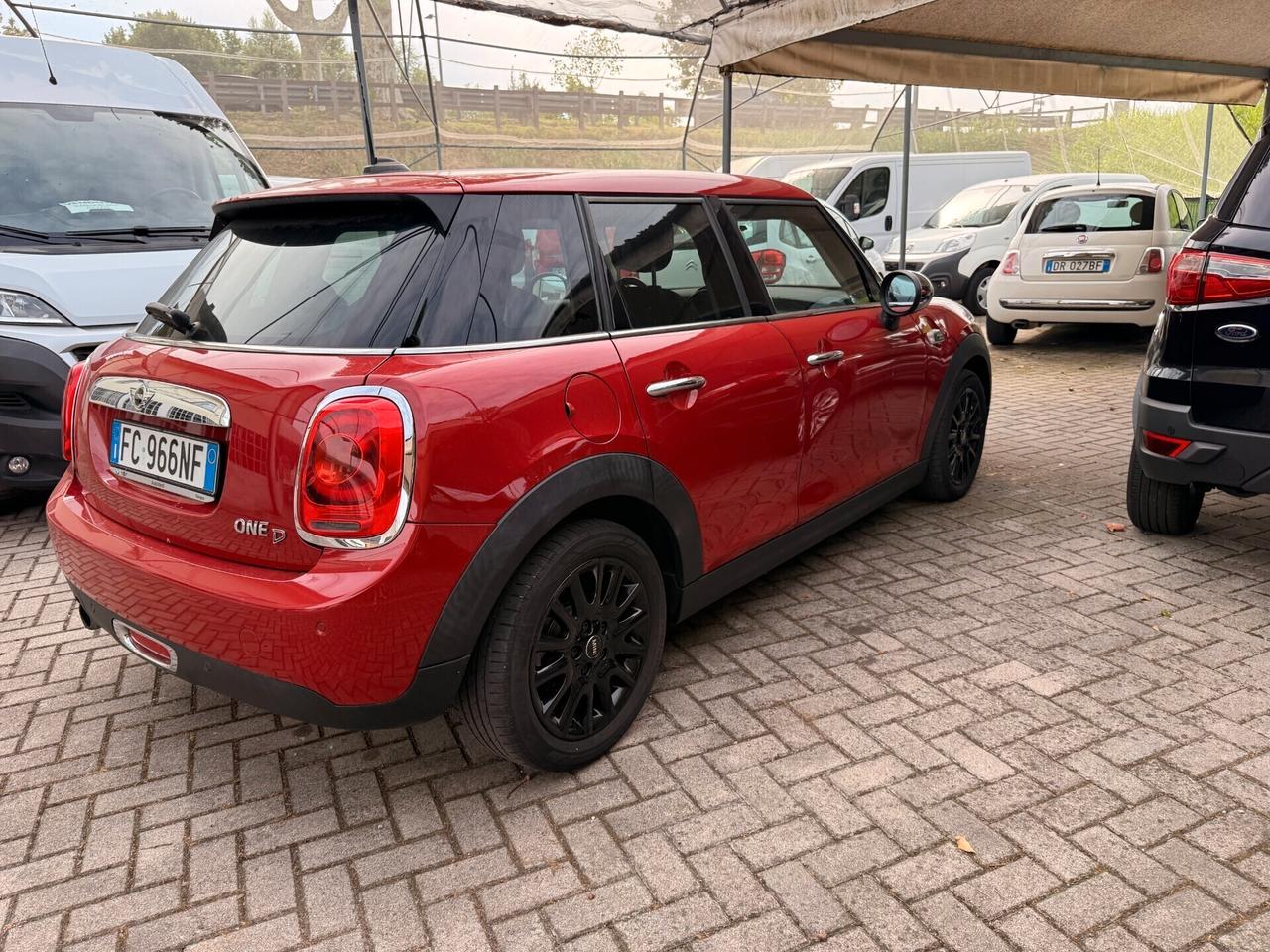 Mini 1.5 Cooper D Euro 6B 5 Porte