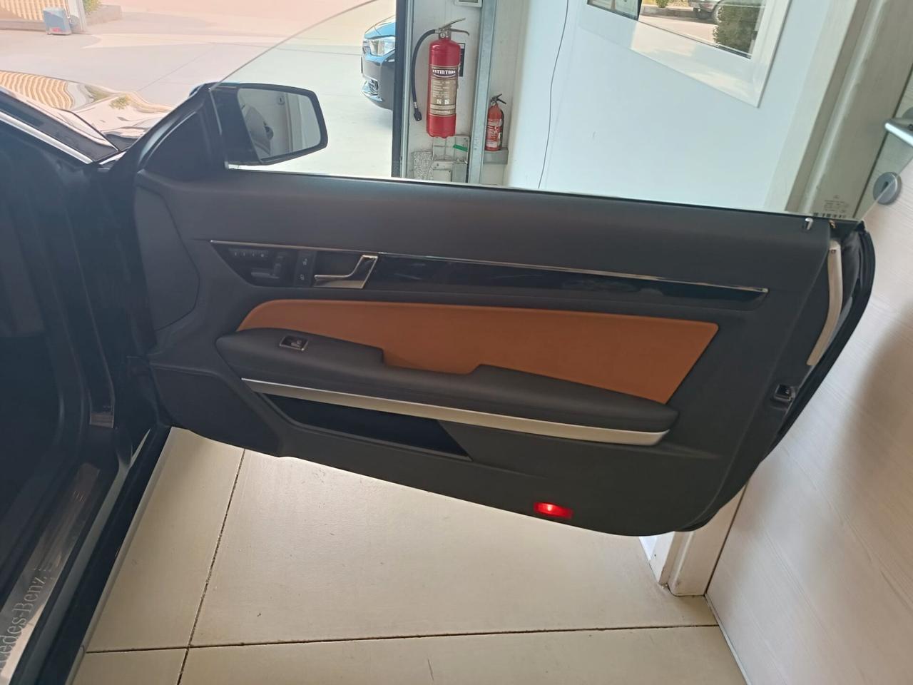 Mercedes-benz E 350 CDI BlueEFFICIENCY Avantgarde