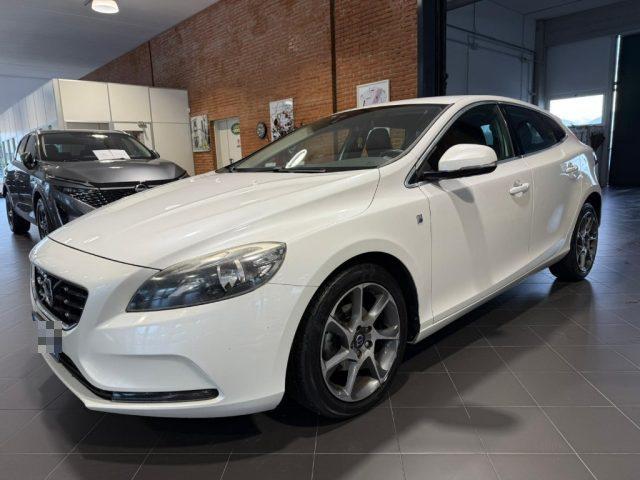 VOLVO V40 D2 1.6 Volvo Ocean Race BT - PELLE - 17