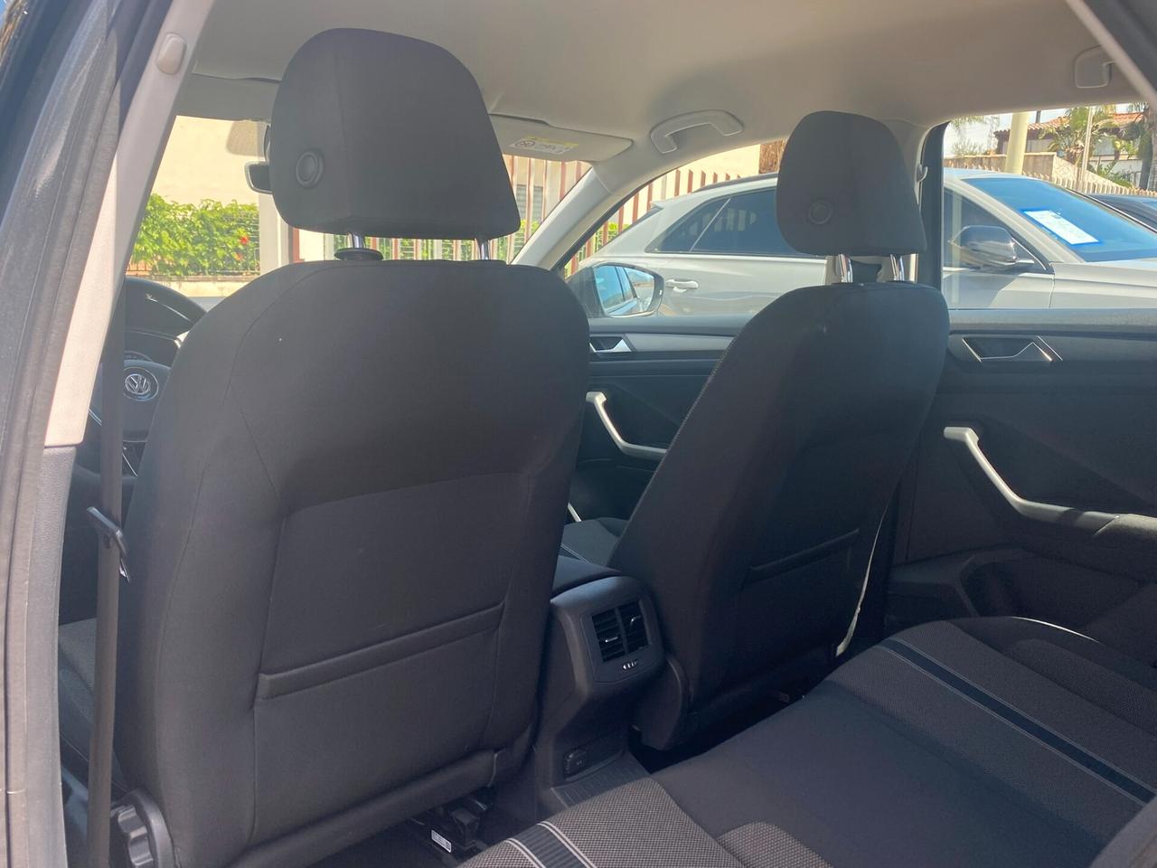 Volkswagen T-Roc Business 1.6 TDI 116CV