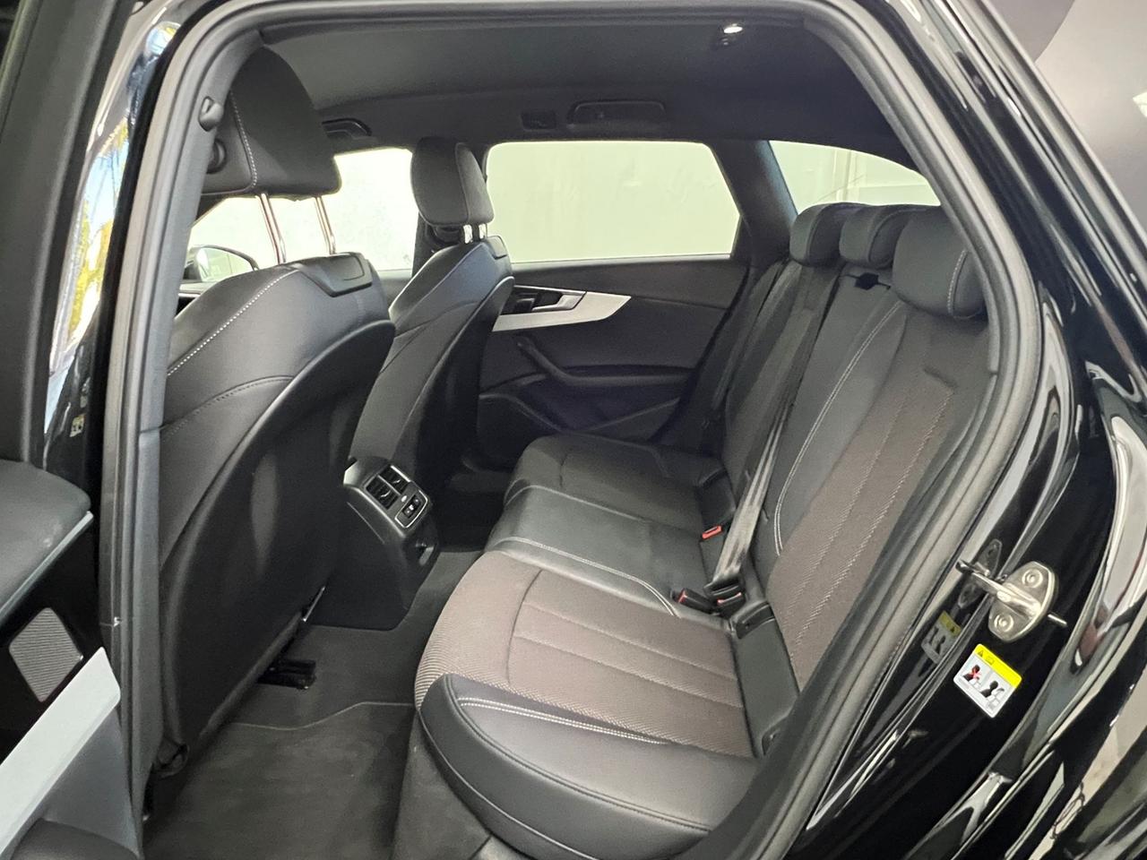 AUDI A4 V 2019 Avant A4 Avant 40 2.0 tdi mhev S line edition quattro 204cv s-tronic