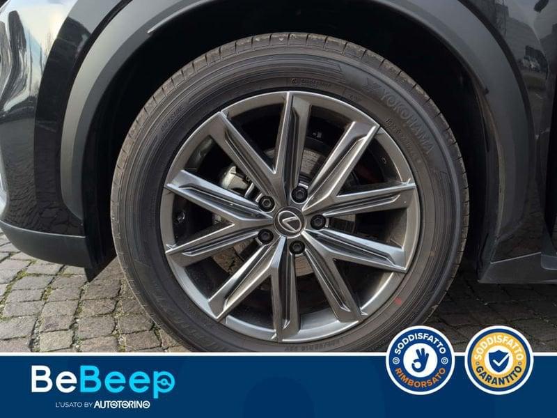 Lexus LBX 1.5 HYBRID RELAX 4WD