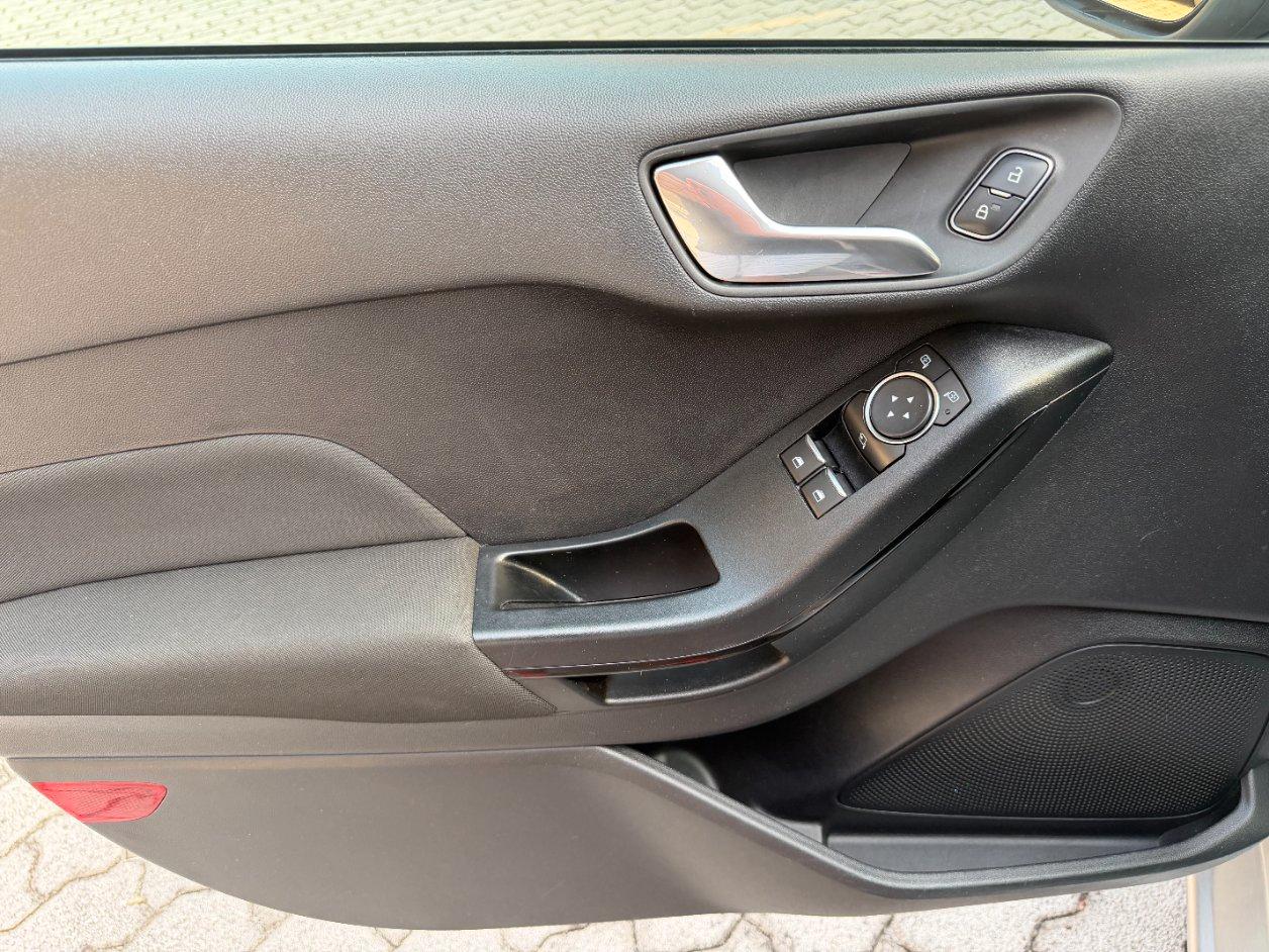 Ford Fiesta 5 Porte Fiesta 5p 1.5 tdci Plus 85cv NEOPATENTATI