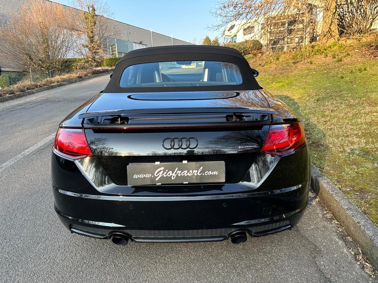 Audi TT Roadster 2.0 quattro SLine Strafull