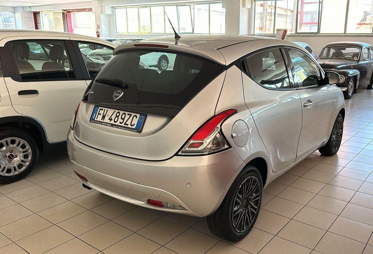 LANCIA - Ypsilon - 1.2 69 CV 5p. S&S Gold