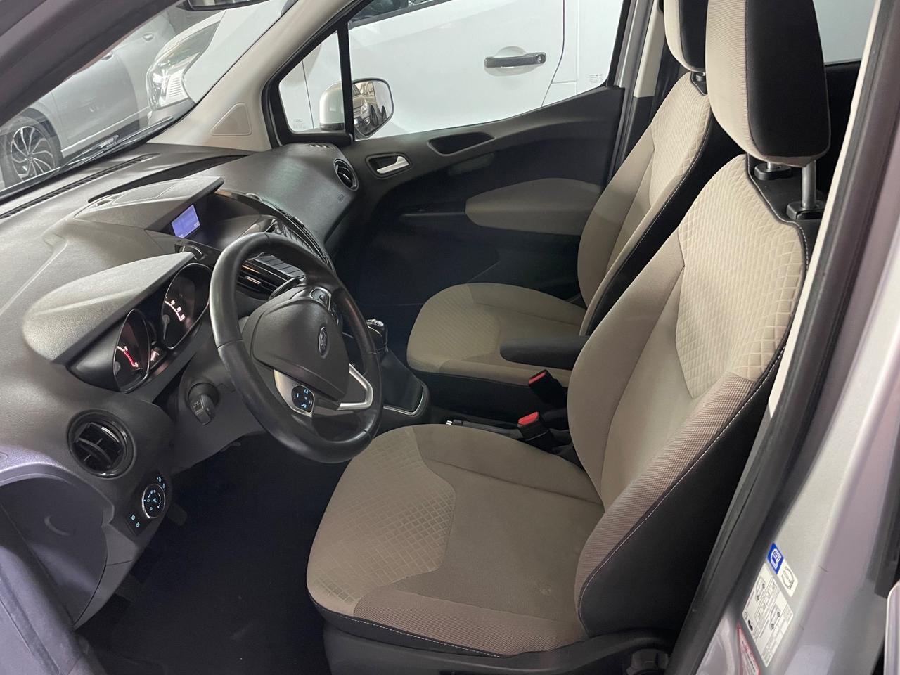 Ford Tourneo Courier 1.5 TDCI 75 CV Titanium Navy