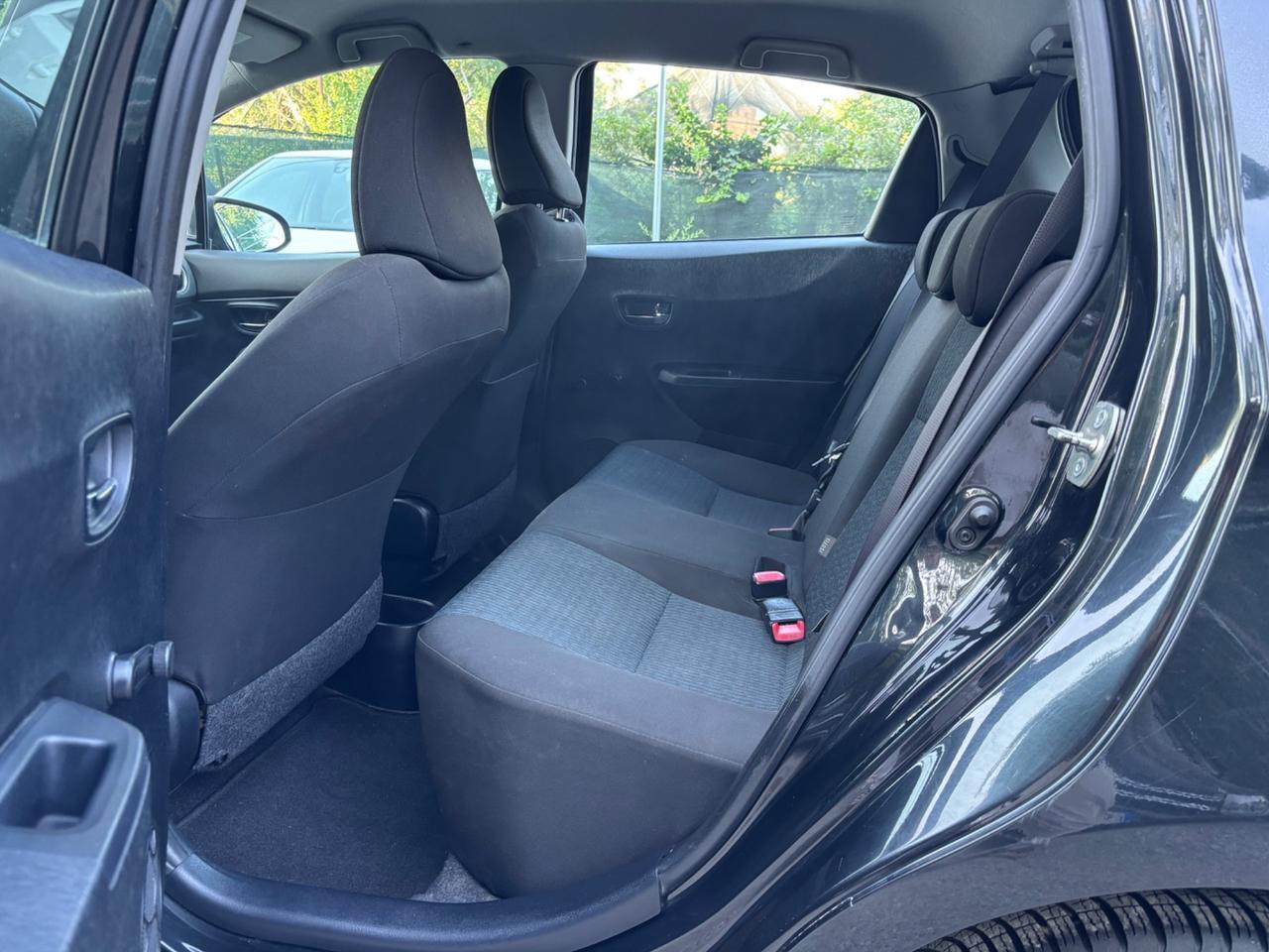 Toyota Yaris 1.0 5 porte Lounge OK NEOPATENTATI
