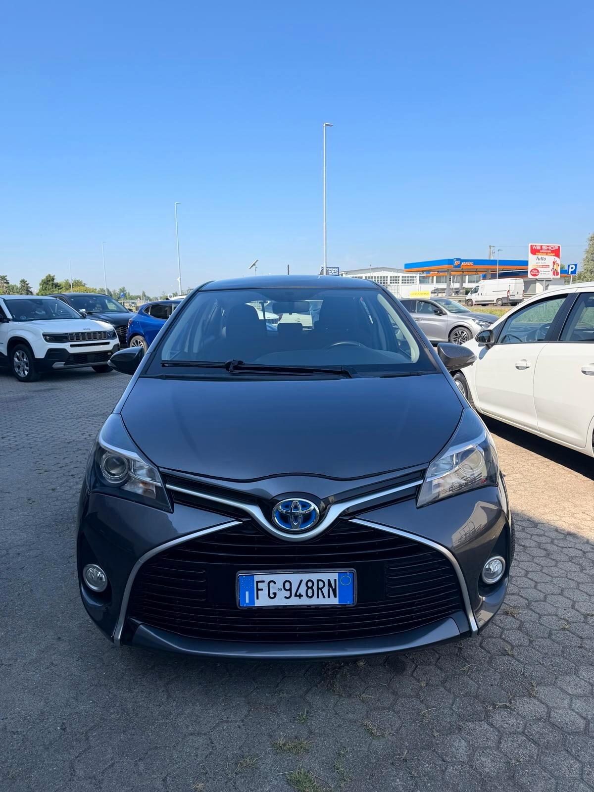 Toyota Yaris 1.5 Hybrid 5 porte Style NEOPATENTATI