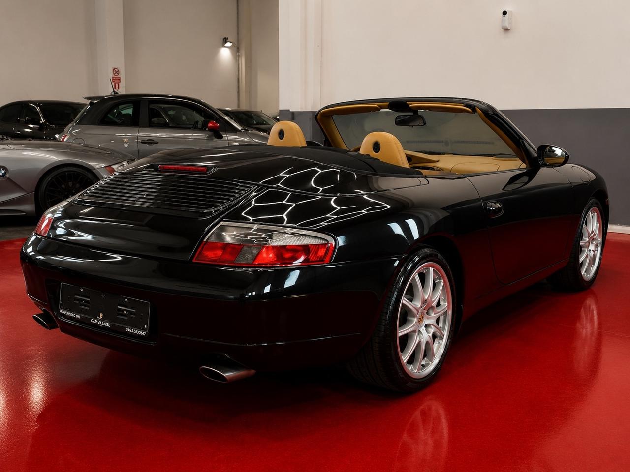 Porsche 911 Carrera cat Cabriolet