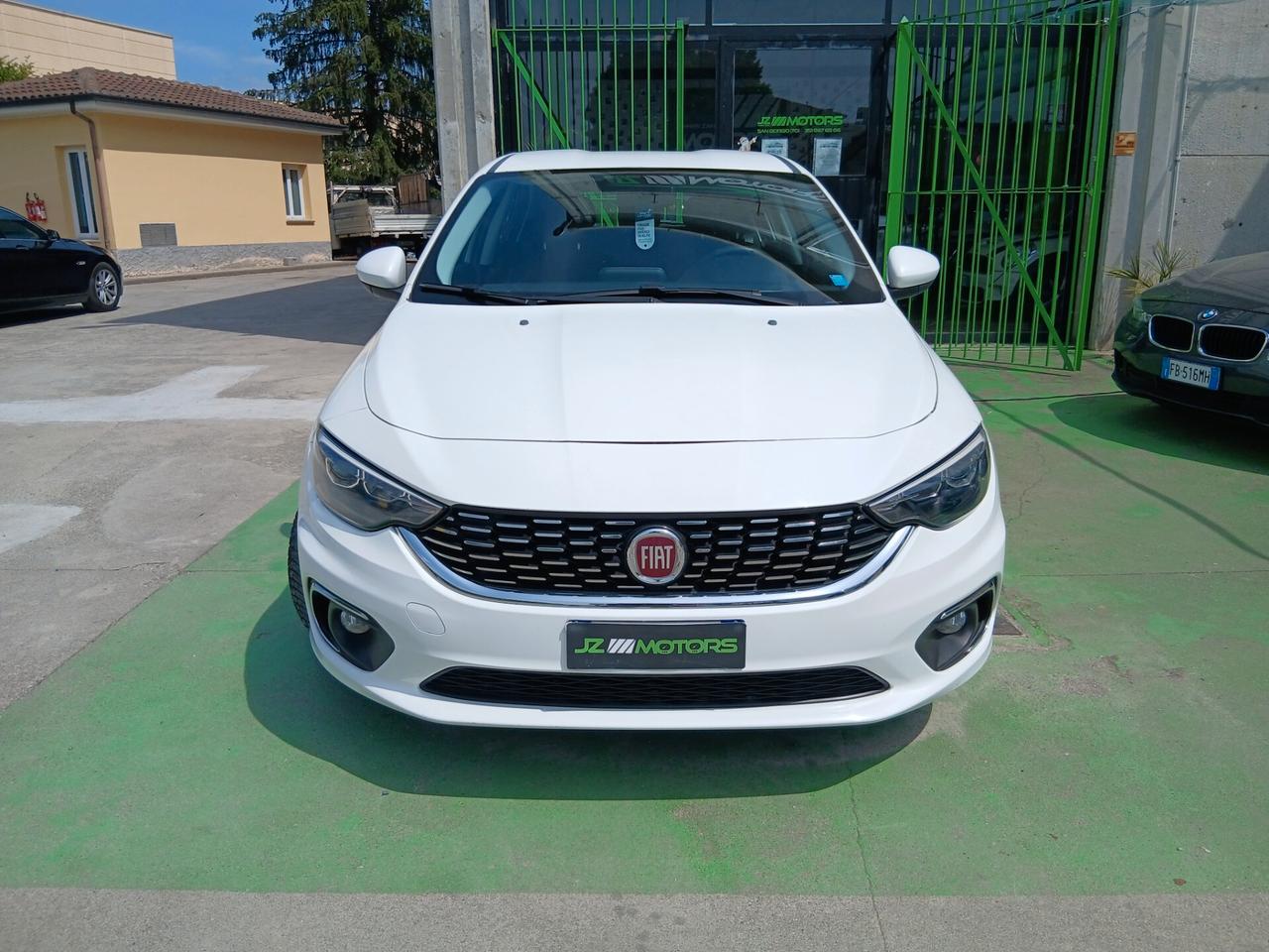 Fiat Tipo 1.4 Turbo Lounge neopatentati