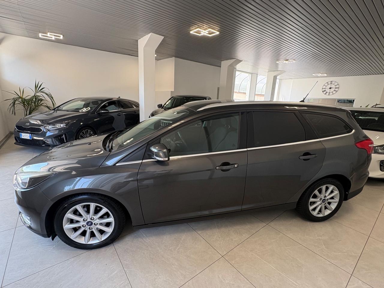 Ford Focus 1.5 TDCi 120 CV Start&Stop Powershift SW ST Line