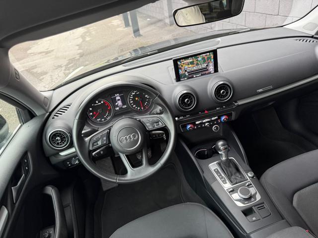AUDI A3 NEOPATENTATI STRONIC UNICOPROPRIETARIO