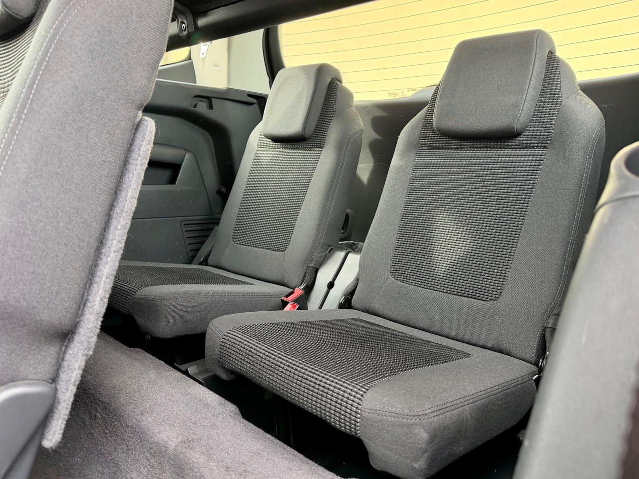 Peugeot 5008 1.6 HDi 115CV 7 Posti 2015