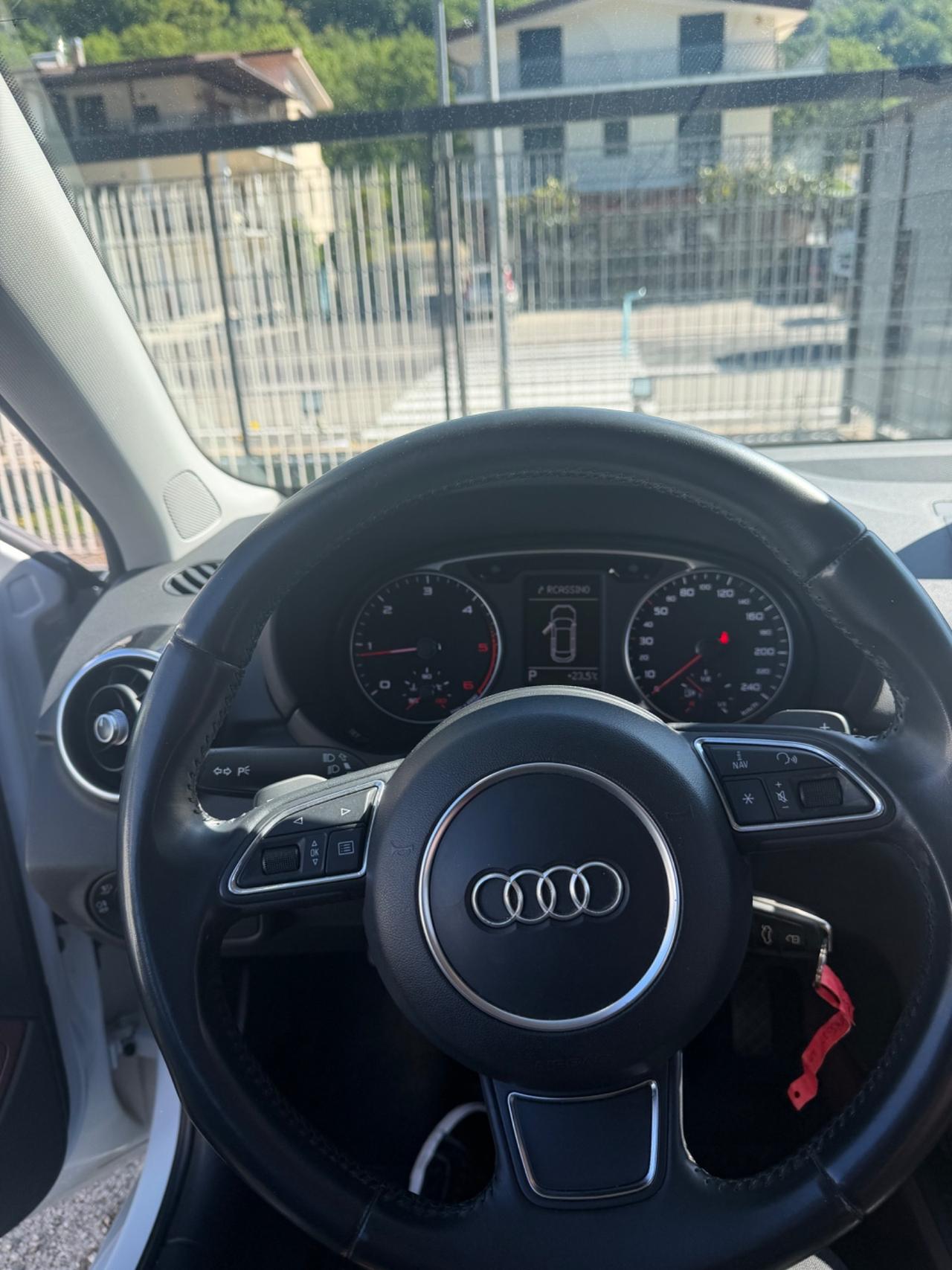Audi A1 1.6 TDI S tronic Ambition