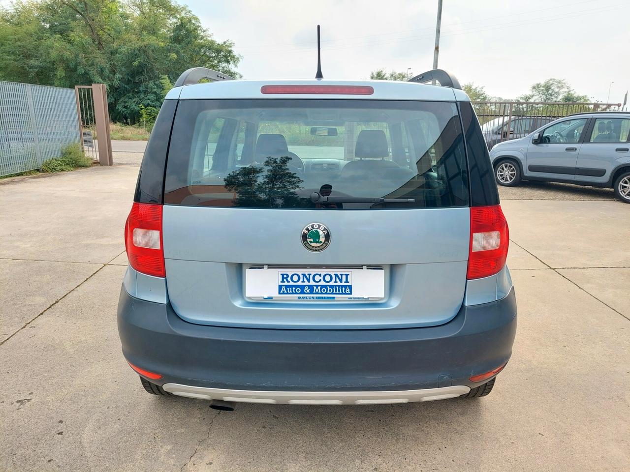 SKODA Yeti 1.2 TSI Ambition - 2012