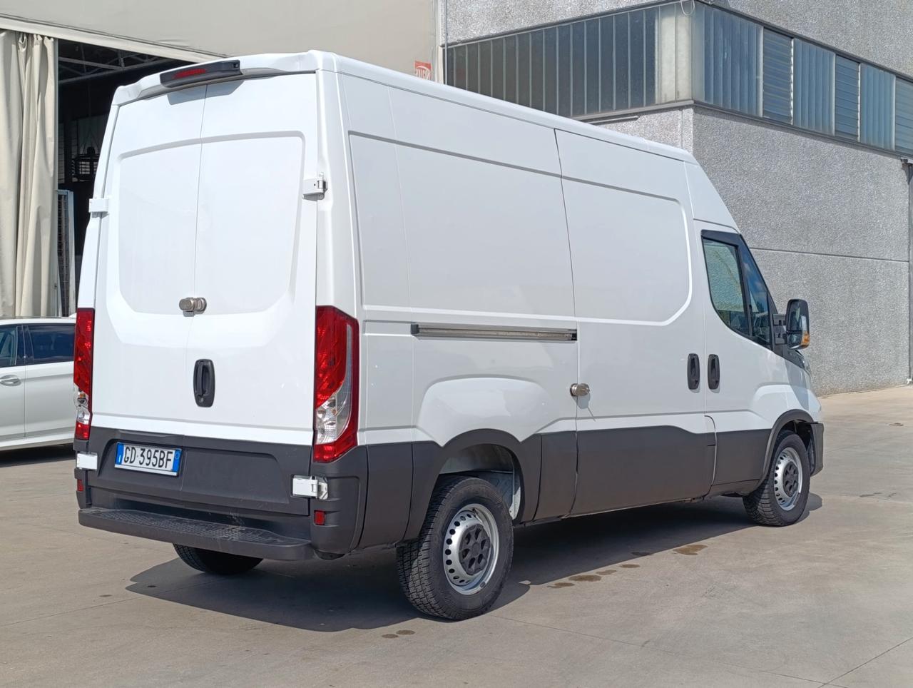 IVECO Daily 35 S12 V H2 3520 E6d-temp