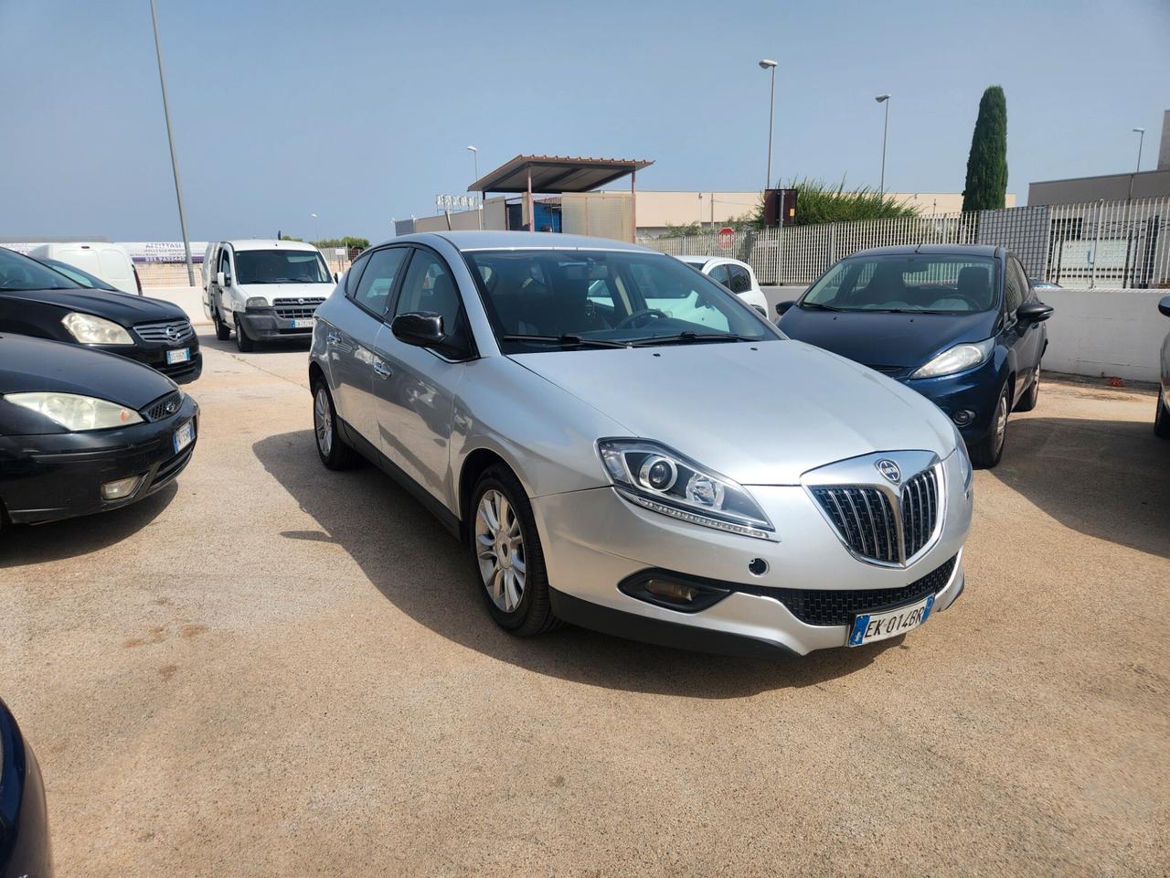 Lancia Delta 1.6 MJT DPF 105 CV Gold